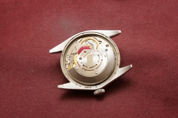 ロレックス  OYSTER PERPETUAL DATE Ref-1500 Gilt Gloss Dial（RO-285／1967年)の詳細写真10枚目