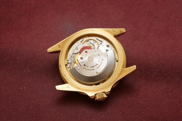 ロレックス サブマリーナ DATE Ref-1680/8 Black Nipple Dial（RS-303／1976年)の詳細写真10枚目