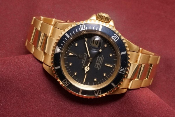 ロレックス サブマリーナ DATE Ref-1680/8 Black Nipple Dial（RS-303／1976年)の詳細写真1枚目