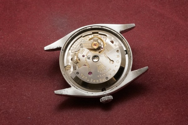 ロレックス デイトジャスト Ref-6604 Black Gilt  Dial（RO-293／1959年)の詳細写真10枚目