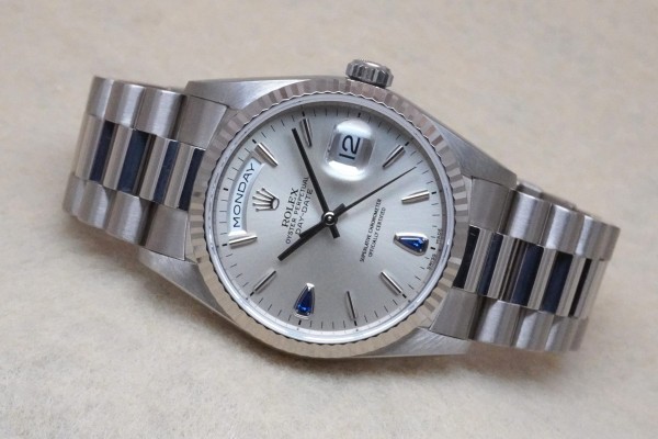 ロレックス デイデイト Ref-18239 SAPPHIRE INDEX DIAL Ser-U（RD-135／1998年)の詳細写真1枚目