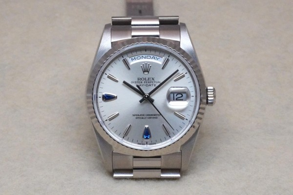 ロレックス デイデイト Ref-18239 SAPPHIRE INDEX DIAL Ser-U（RD-135／1998年)の詳細写真2枚目