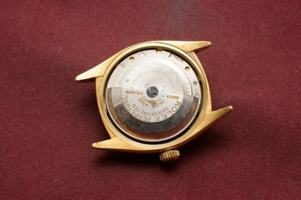 ロレックス デイトジャスト Ref-6075YG Big Bubble Black Gilt Dial Rare!（RO-310／1953年)の詳細写真8枚目