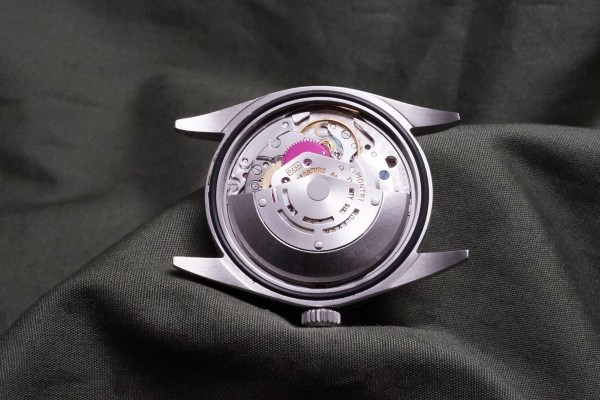 ロレックス EXPLORER Ref-1016 Mark-1 Frog Foot Dial（RS-343／1969年)の詳細写真10枚目