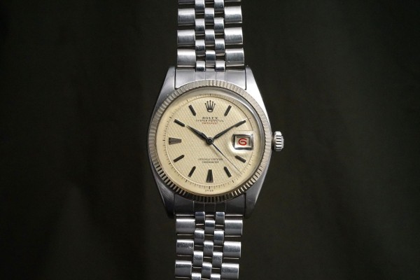ロレックス デイトジャスト Ref-6305-1 Red デイトジャスト Honeycomb Dial（RO-01／1955年)の詳細写真3枚目