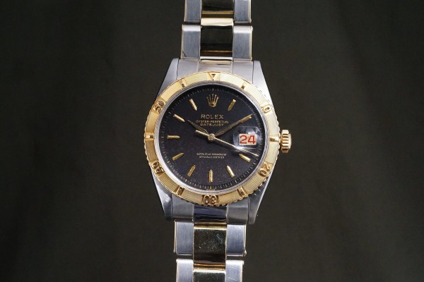 ロレックス デイトジャスト Ref-6609 Thunderbird Black Gilt Dial（RO-349／1959年)の詳細写真3枚目