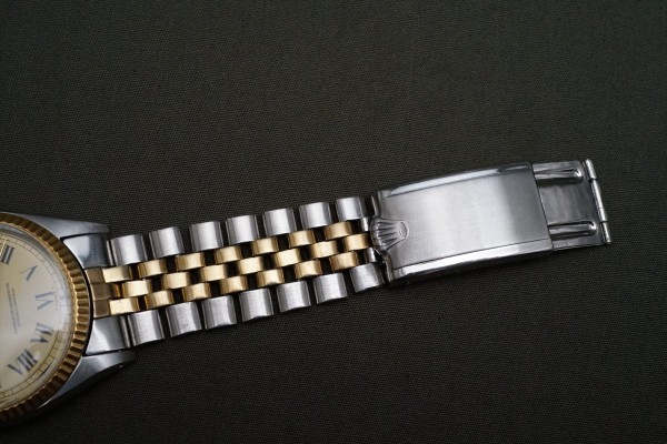 ロレックス DATEJAST Ref-1601/3 Champagne Buckley Dial（RO-362／1970年)の詳細写真8枚目