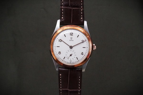 チュードル OYSTER Ref-928 Small Rose in Shield Dial（TG-5／1940’s)の詳細写真3枚目
