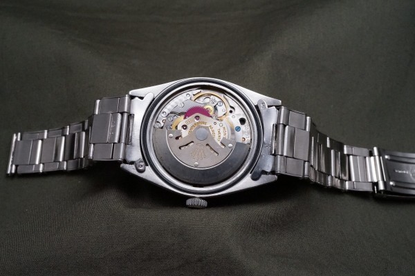 ロレックス EXPLORER Ref-1016 Chapterring Glossy Gilt Dial（RS-420／1962年)の詳細写真10枚目