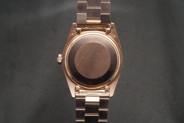 ロレックス デイデイト Ref-1803/5 18KPG Red Quarters Dial（RO-376／1974年)の詳細写真6枚目