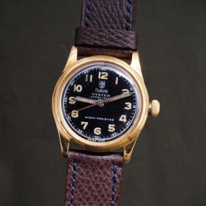 チュードル OYSTER CENTREGRAPH Ref-978 Small Rose in Shield Dial