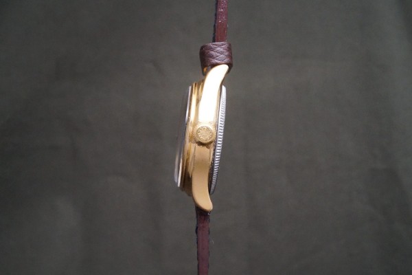 チュードル OYSTER CENTREGRAPH Ref-978 Small Rose in Shield Dial（TG-14／1940